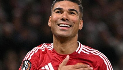 爱游戏登陆入口-年薪1800万镑！西媒曝C罗招揽卡塞米罗，迈阿密报价有望联手梅西|曼联|克里斯蒂亚诺·罗纳尔多|欧洲|莱昂内尔·梅西|美职_新浪体育_新浪新闻